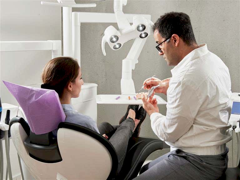 Dental Clinic Design.